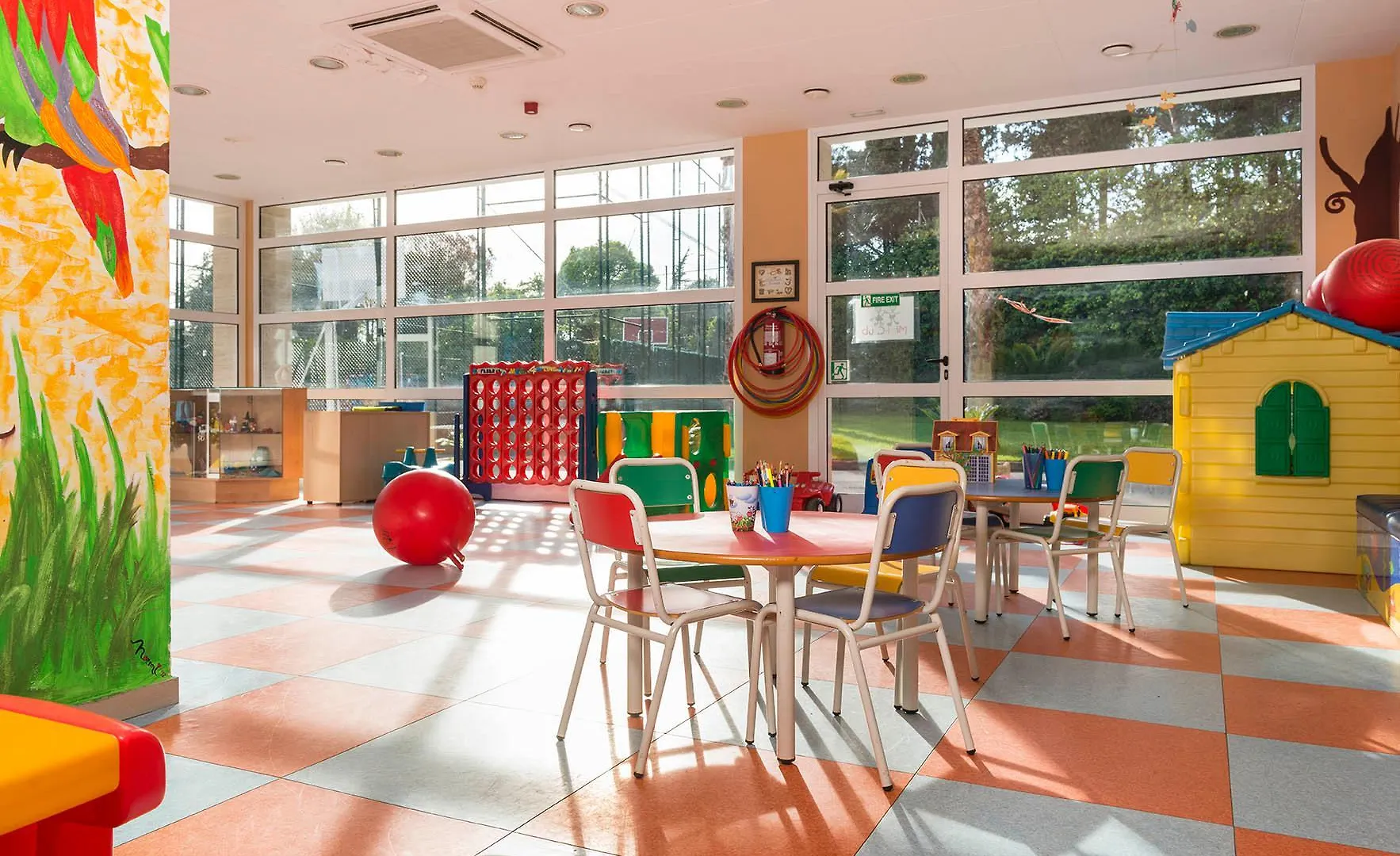 **** Hotel Aparthotel Costa Encantada Lloret de Mar Spanien