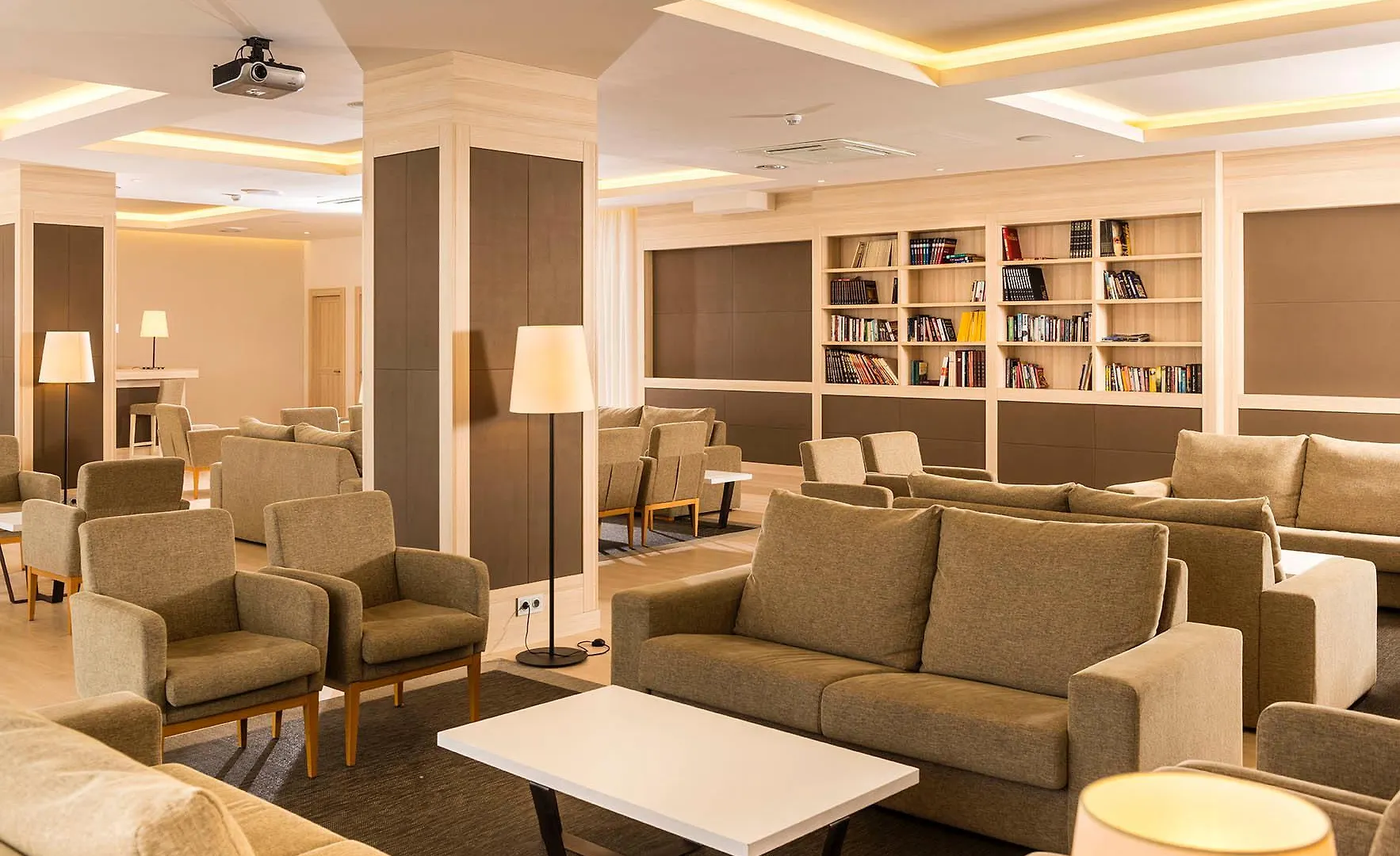 Aparthotel Costa Encantada Lloret de Mar