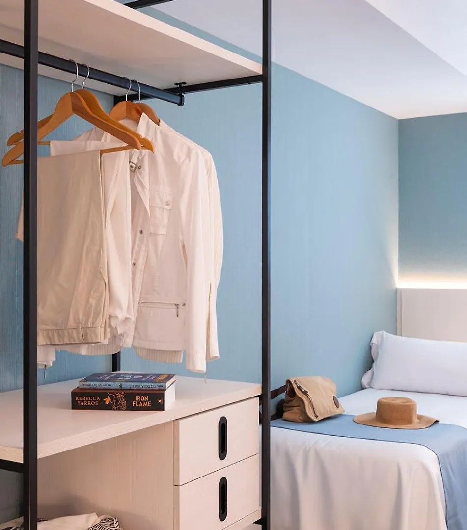 Aparthotel Costa Encantada Lloret de Mar Hotel