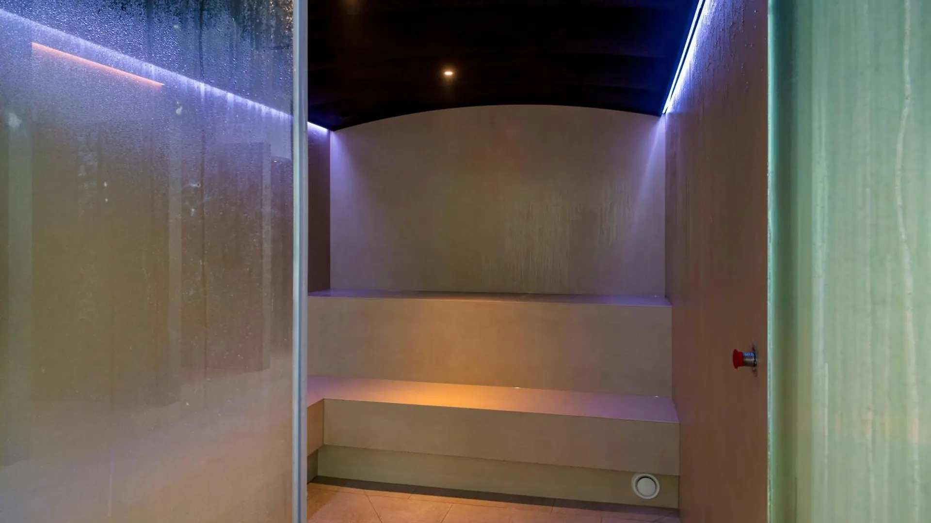 Aparthotel Costa Encantada Lloret de Mar 4*,  Spain